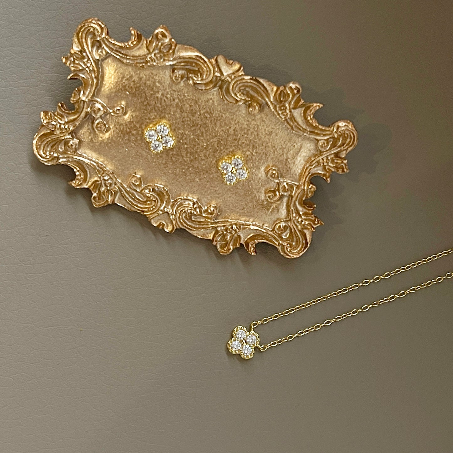 Sirena Necklace