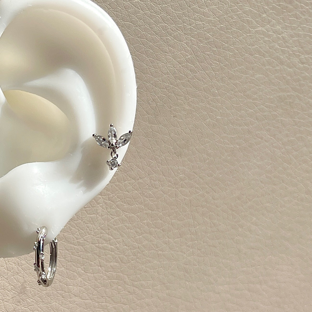 Gaia Studs